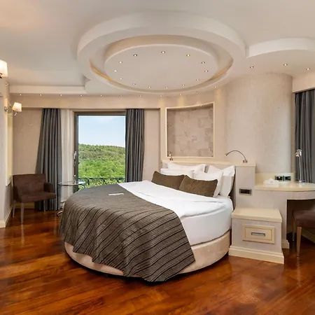 Limak Eurasia Luxury Hotel Istanbul Exterior photo